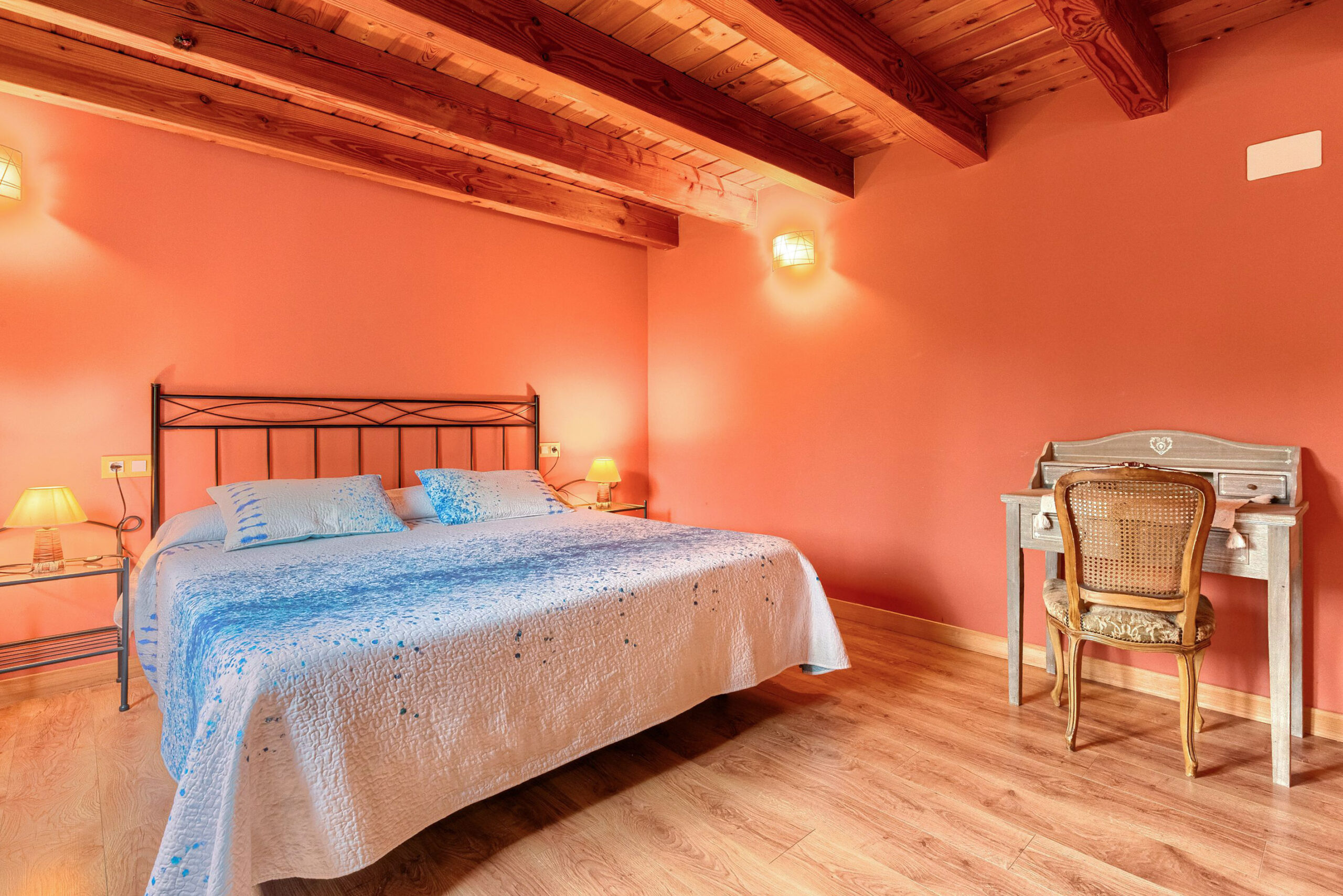 Habitación 1, Biezko